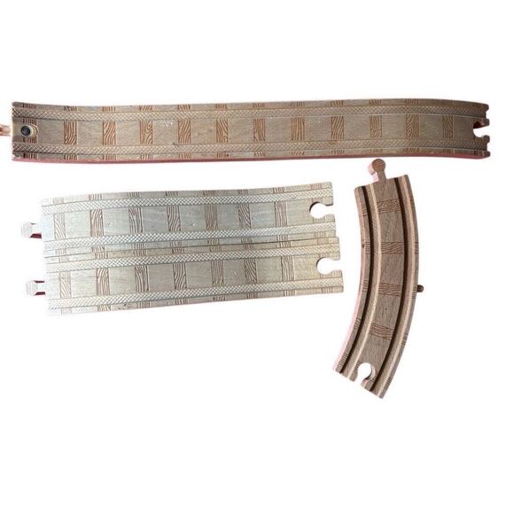 Thomas & Friends Lot Of 4 Train Track Pieces - Picture 1 of 7